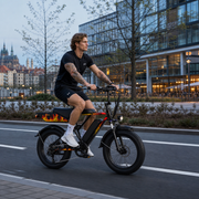JASION RetroVolt Flame Black – Lifestyle 5