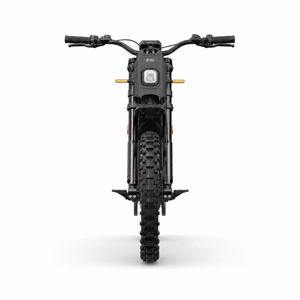 URLIFE E5 Black – Studio Side View